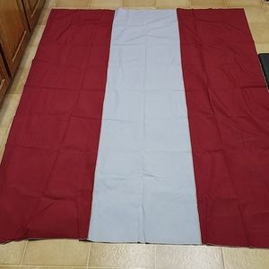 Maroon & Gray Tablecloth w/napkins 66x48